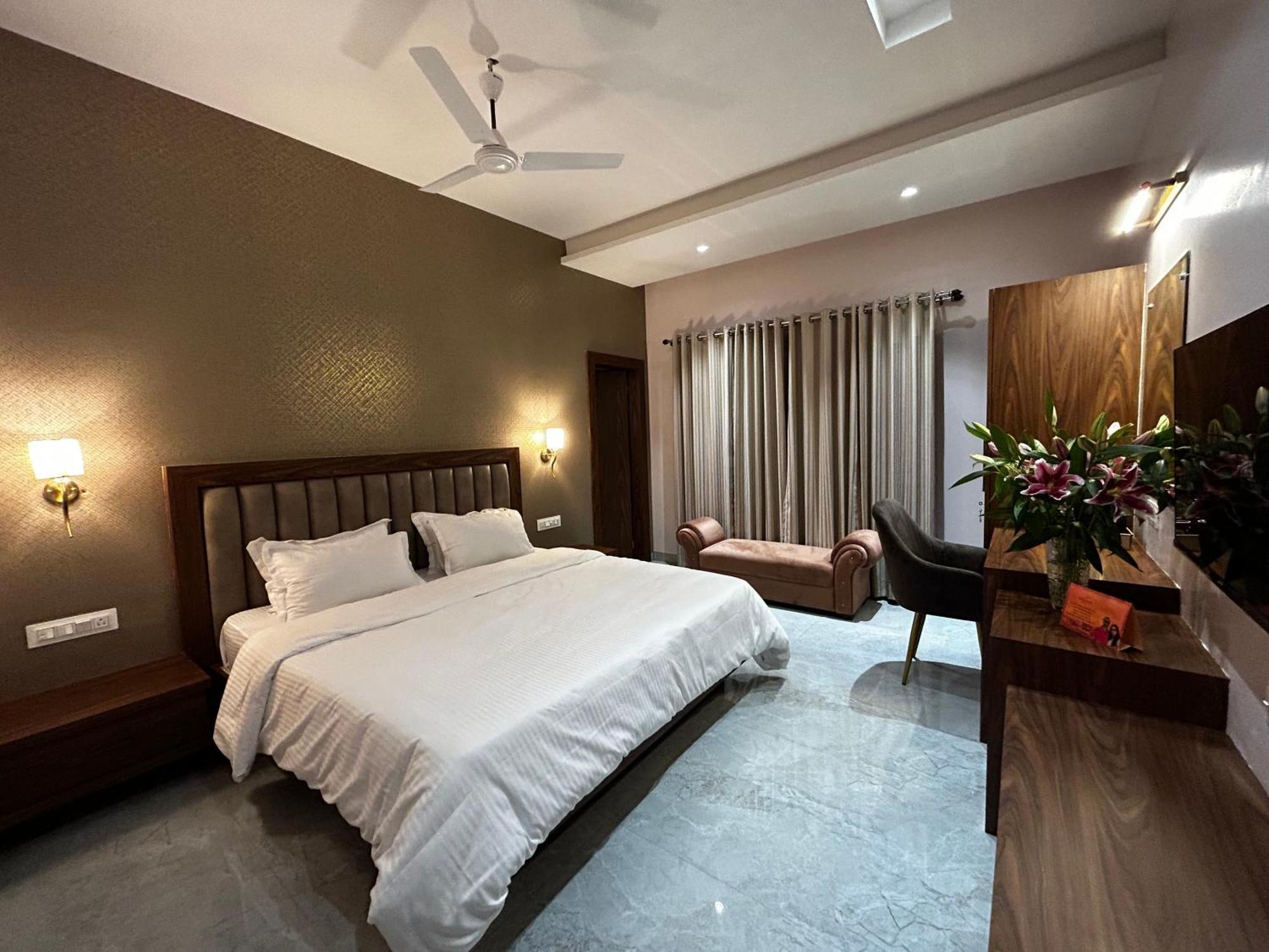 Ashirvad Homestay Varanasi Esterno foto